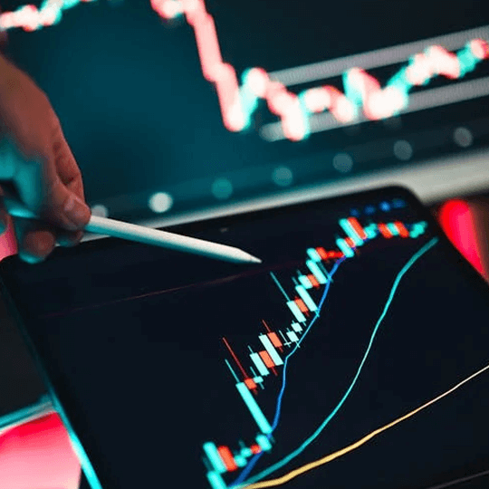 Haltrovex - Team van cryptocurrency-experts